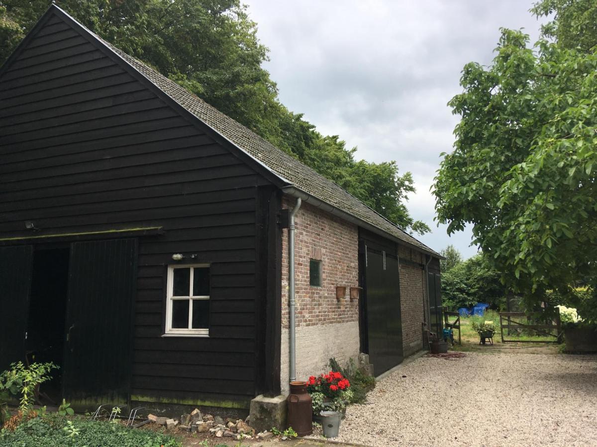 Vakantiehuis In Het Voorhuis Dommelen Esterno foto