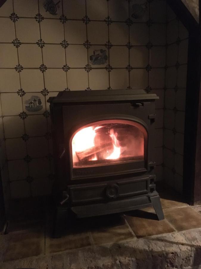 Vakantiehuis In Het Voorhuis Dommelen Esterno foto