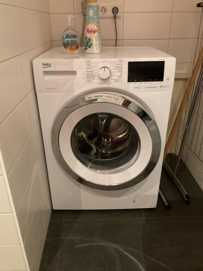Vakantiehuis In Het Voorhuis Dommelen Esterno foto